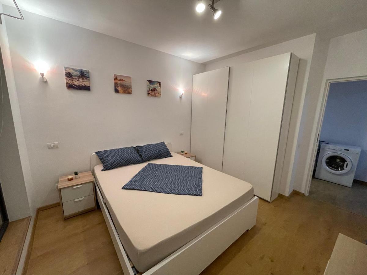 Gold Luxury Apartment Close To Presidential Palace بوخارست المظهر الخارجي الصورة